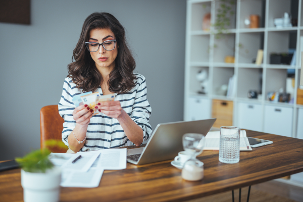 A Balancing Act: How Gen Z Can Save While Paying Down Debt
