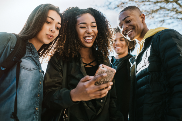 Friendship Pays: How to Run a Powerful Referral Campaign for Gen Z Savers